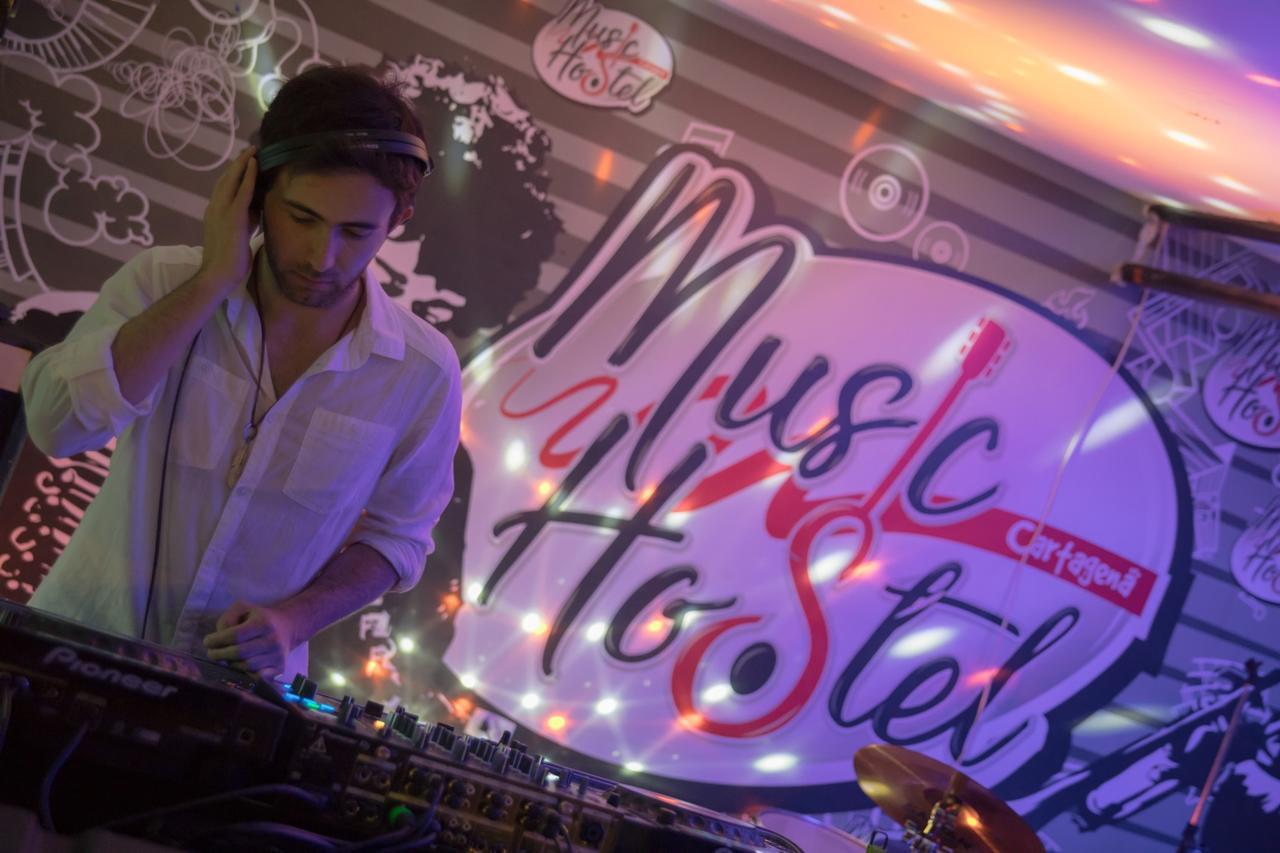Music Hostel Cartagena (Adults Only) Bagian luar foto